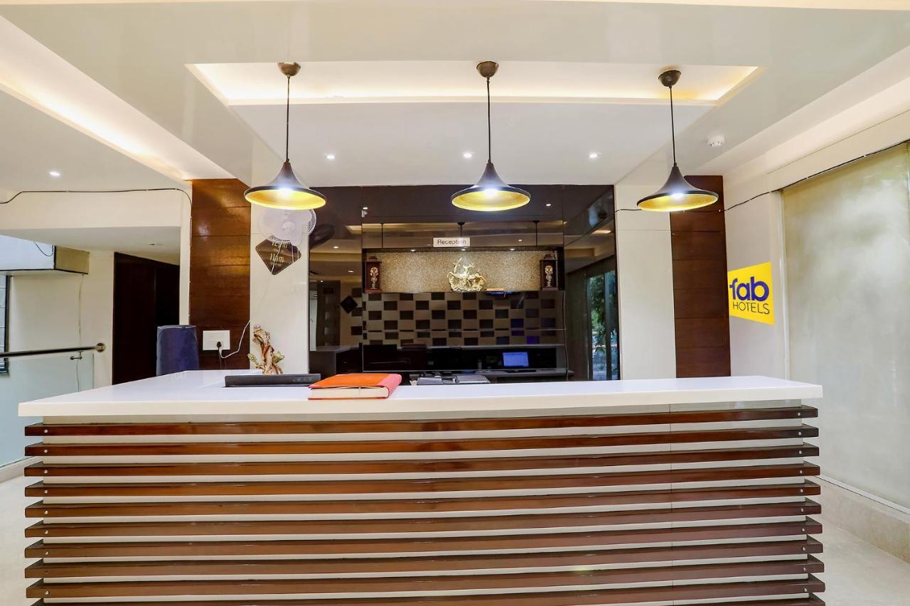 Fabhotel Grand Stay New Delhi Exterior foto